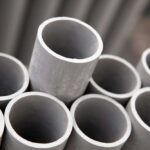 Manual vs. Automated Valves: Choosing the Right Option for Your Seamless Pipe System